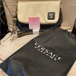 🌴BRAND NEW 💯AUTHENTIC VERSACE BRIGHT CRYSTAL CLUTCH BAG GIFT BUNDLE 🌴
